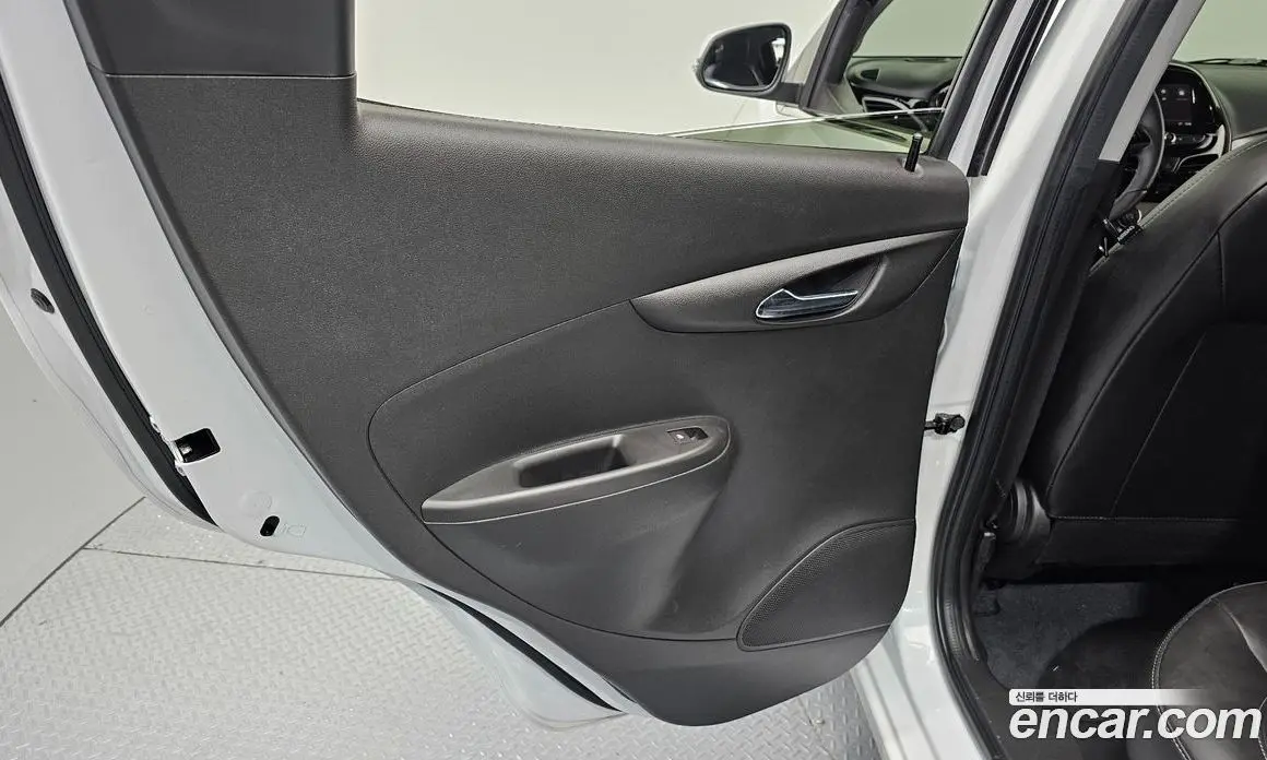 Chevrolet Spark 2019 1.0 автомат (гидро), фото 15 Chevrolet Spark 2019 1.0 автомат (гидро), фото 15