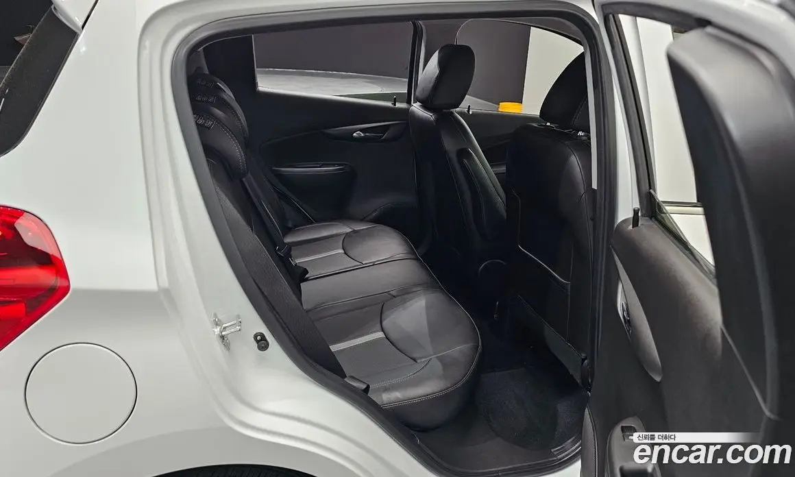 Chevrolet Spark 2019 1.0 автомат (гидро), фото 18 Chevrolet Spark 2019 1.0 автомат (гидро), фото 18