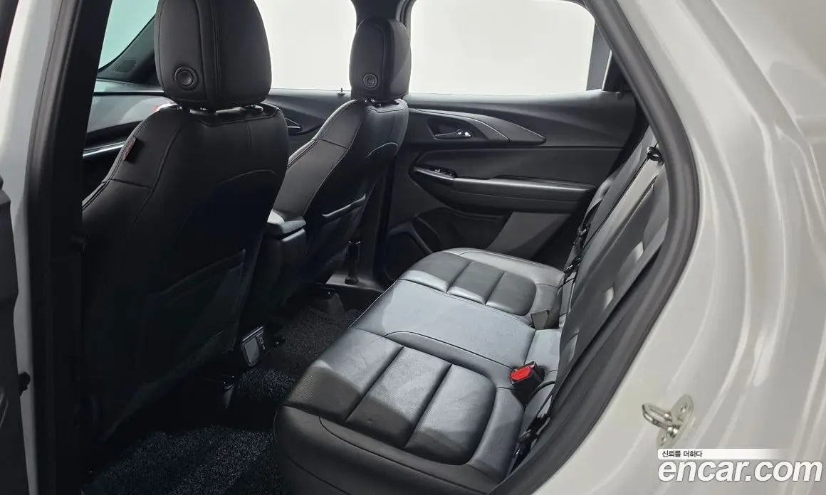 Chevrolet TrailBlazer 2020 1.3 автомат (гидро), фото 17 Chevrolet TrailBlazer 2020 1.3 автомат (гидро), фото 17
