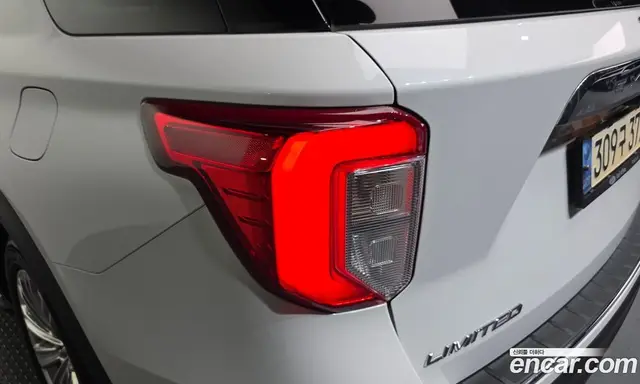 Ford Explorer 2021 2.3 автомат (гидро), миниатюра 9