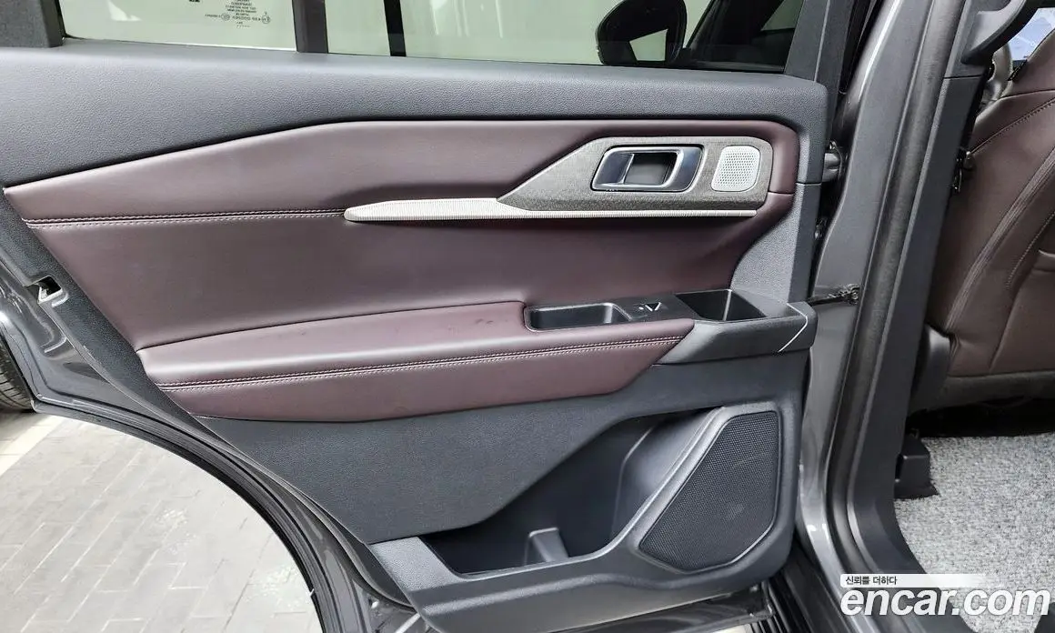 Ford Explorer 2025 2.3 автомат (гидро), фото 14 Ford Explorer 2025 2.3 автомат (гидро), фото 14
