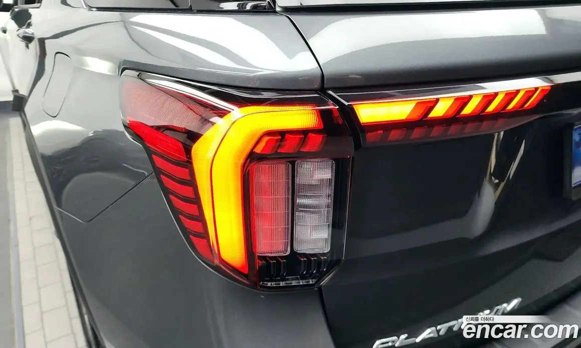 Ford Explorer 2025 2.3 автомат (гидро), фото 8 Ford Explorer 2025 2.3 автомат (гидро), фото 8