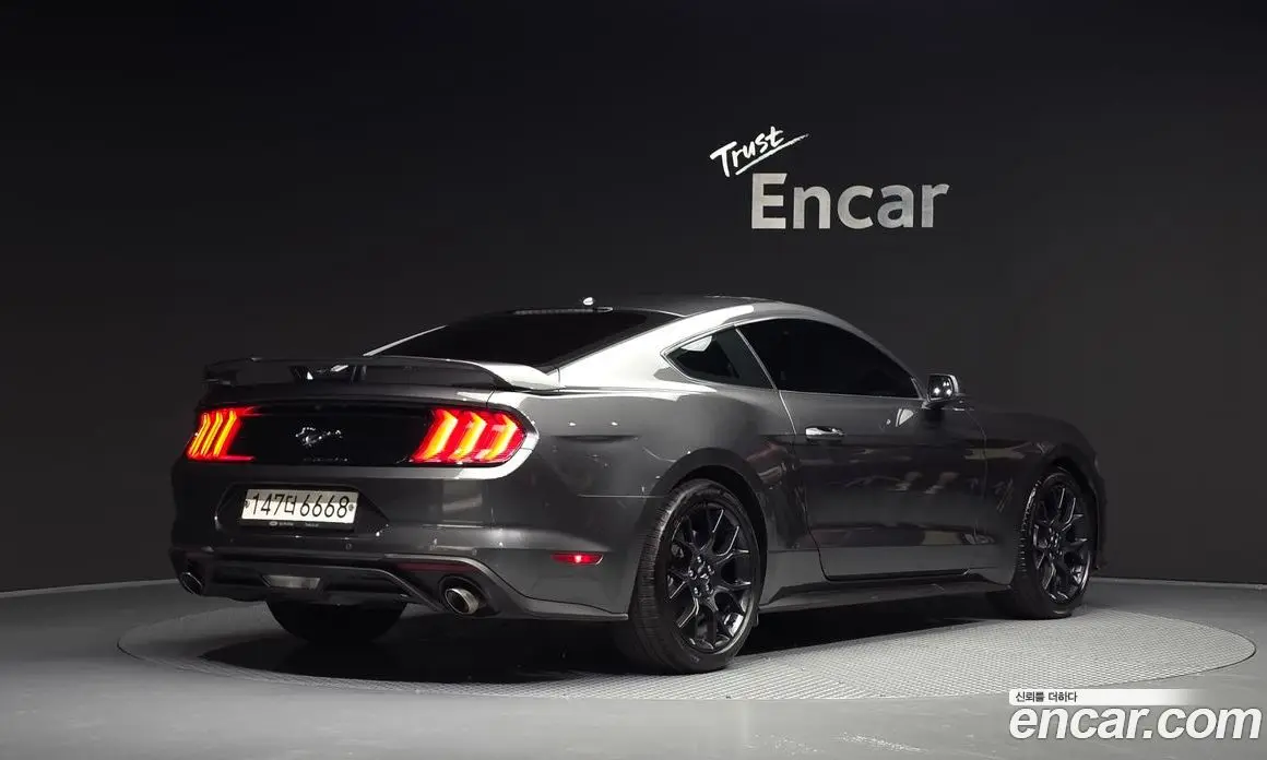 Ford Mustang 2020 2.3 автомат (гидро), фото 2 Ford Mustang 2020 2.3 автомат (гидро), фото 2