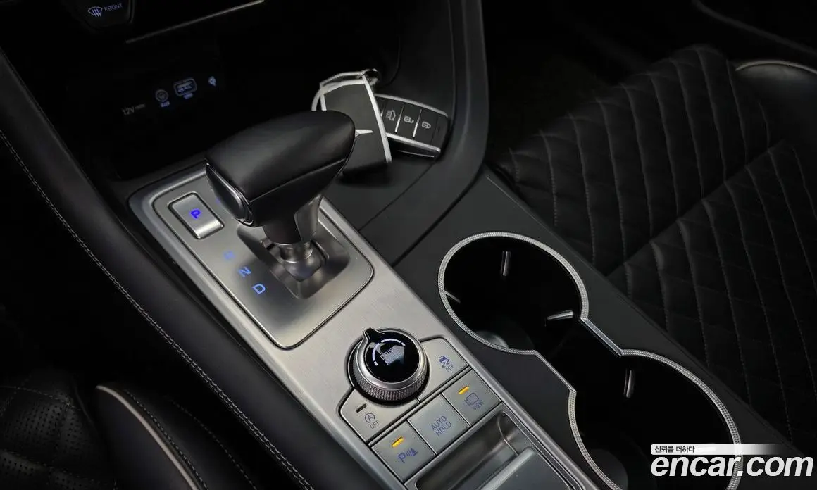 Genesis G70 2018 2.0 автомат (гидро), фото 12 Genesis G70 2018 2.0 автомат (гидро), фото 12
