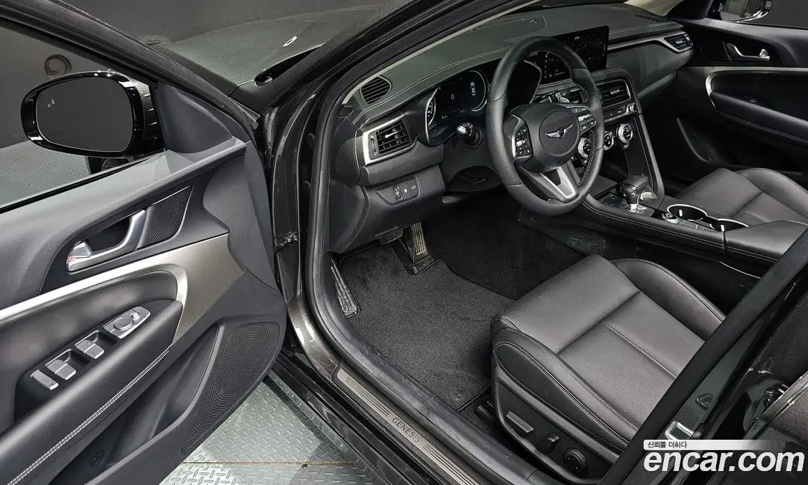 Genesis G70 2022 2.0 автомат (гидро), фото 13