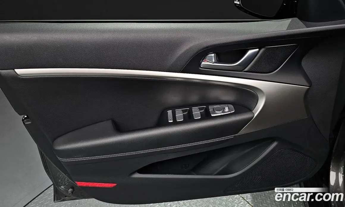Genesis G70 2022 2.0 автомат (гидро), фото 14