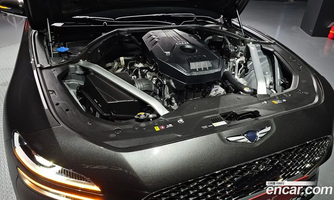 Genesis G70 2022 2.0 автомат (гидро), фото 6