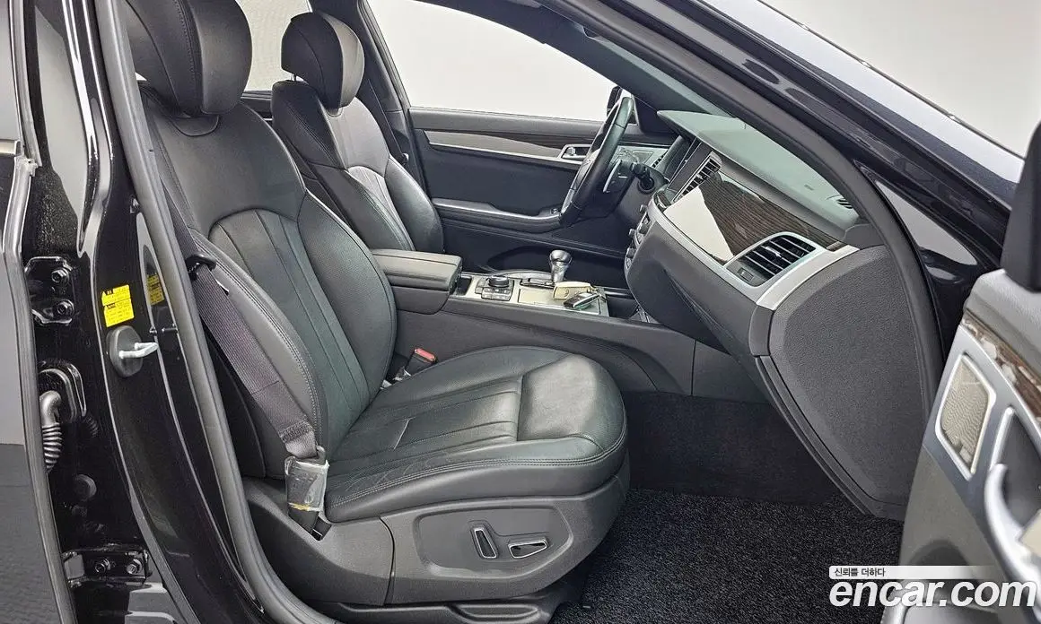 Genesis G80 2018 3.3 автомат (гидро), фото 16 Genesis G80 2018 3.3 автомат (гидро), фото 16
