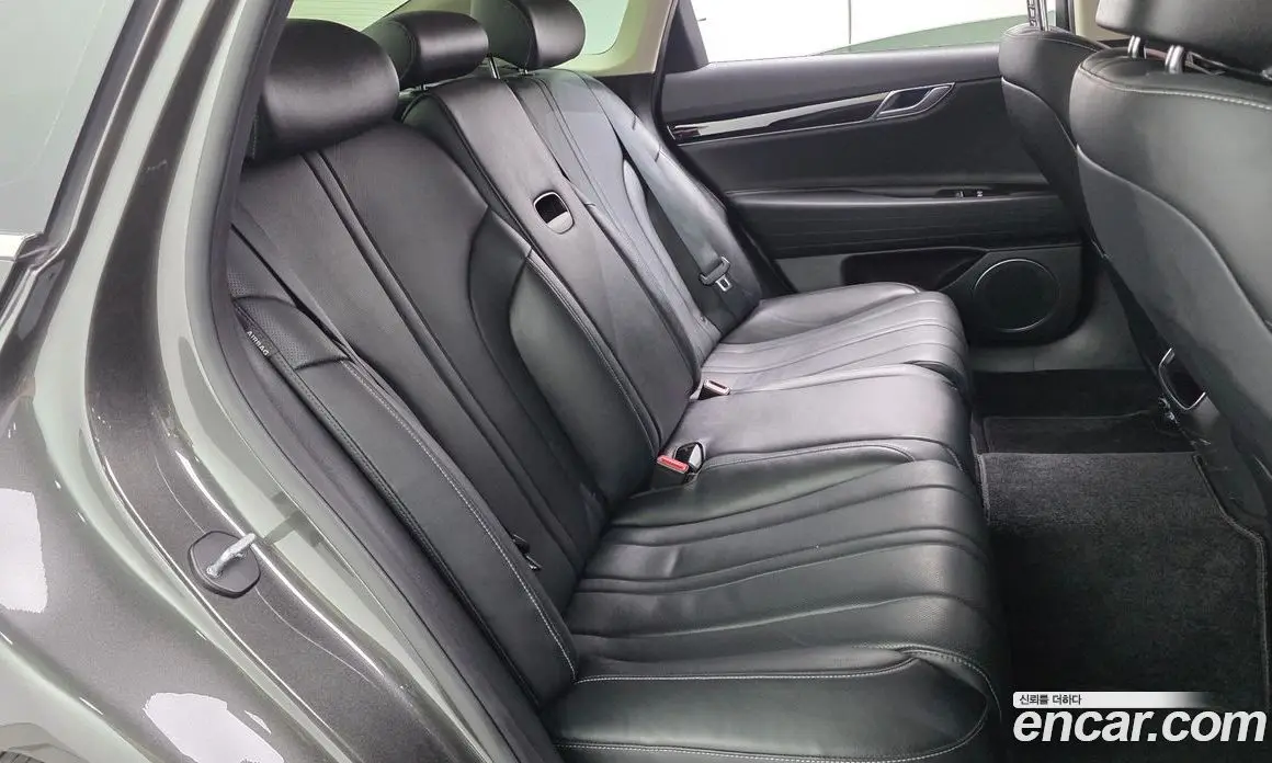 Genesis G80 2023 2.5 автомат (гидро), фото 17