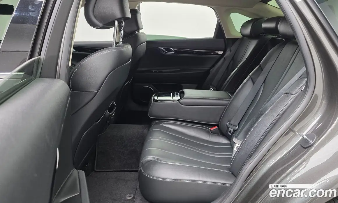 Genesis G80 2023 2.5 автомат (гидро), фото 18