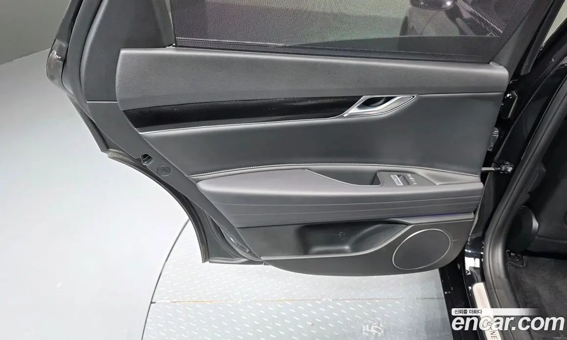 Genesis G80 2024 2.5 автомат (гидро), фото 15
