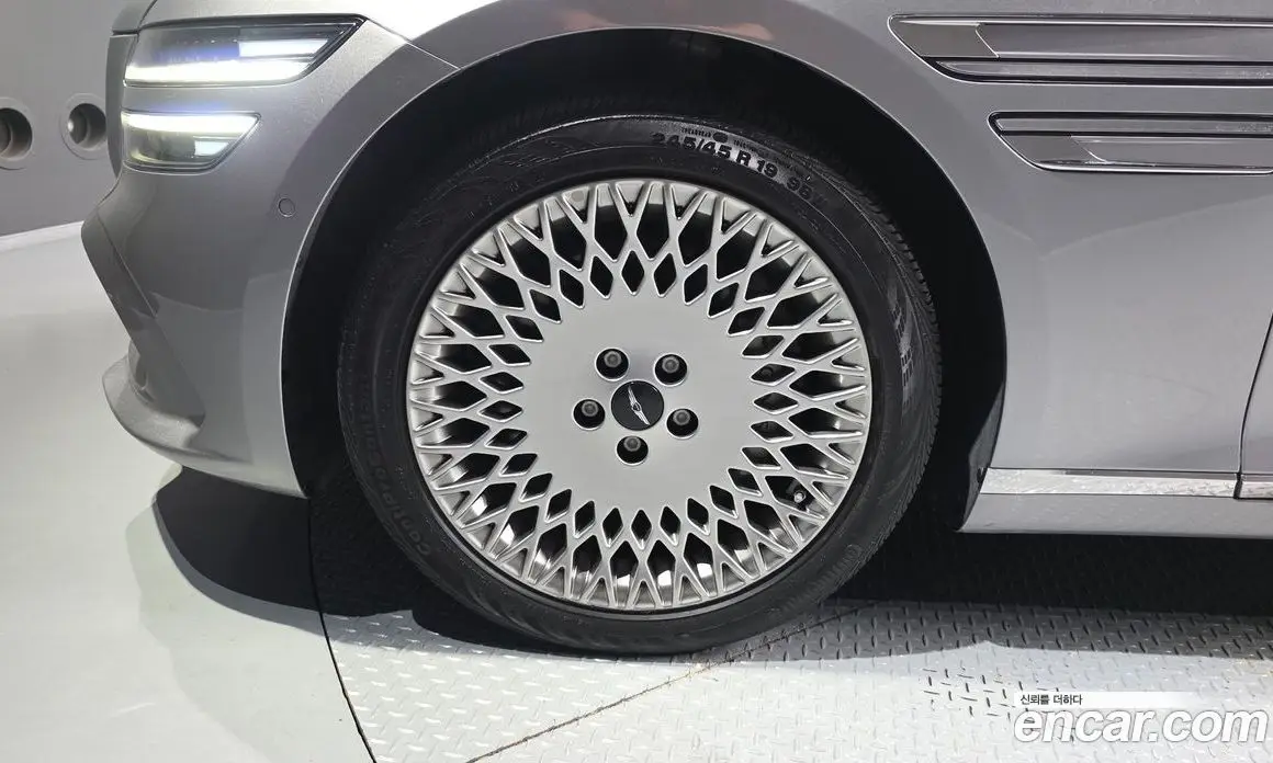 Genesis G80 2024 3.5 автомат (гидро), фото 5 Genesis G80 2024 3.5 автомат (гидро), фото 5