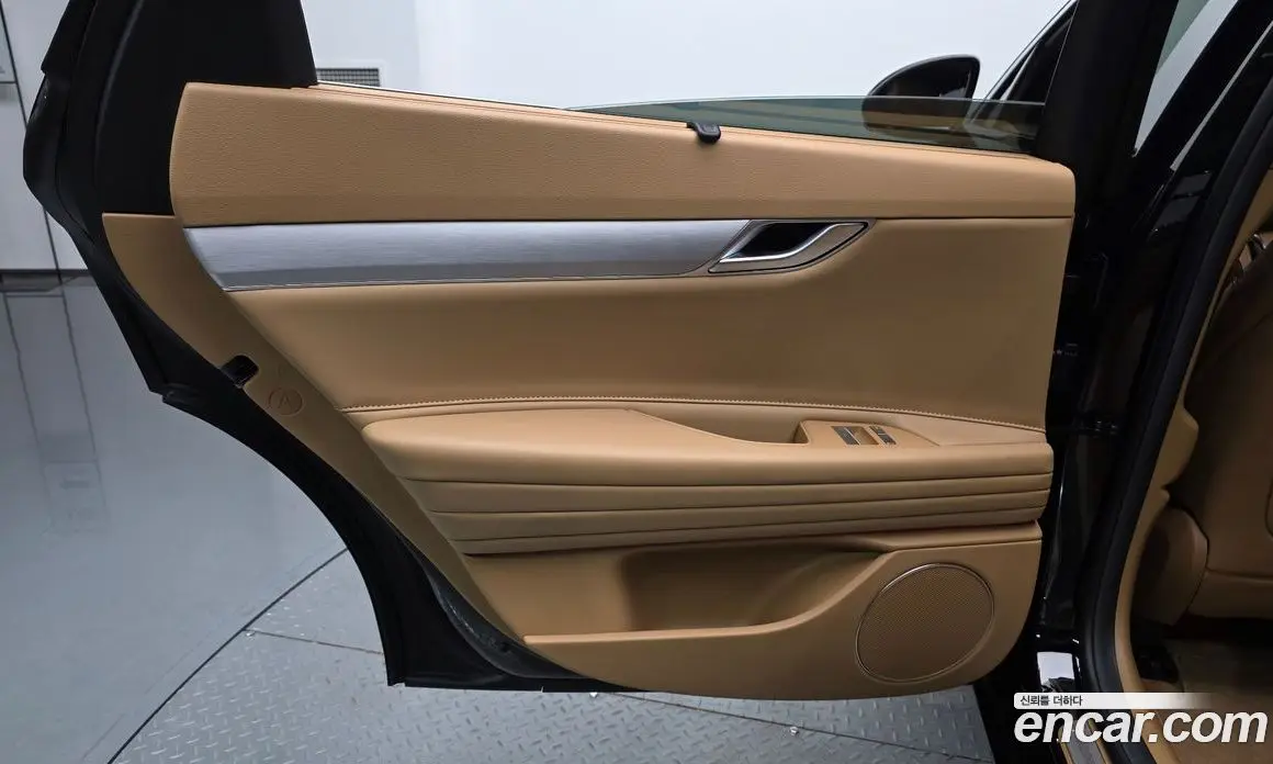 Genesis G80 2024 2.5 автомат (гидро), фото 14