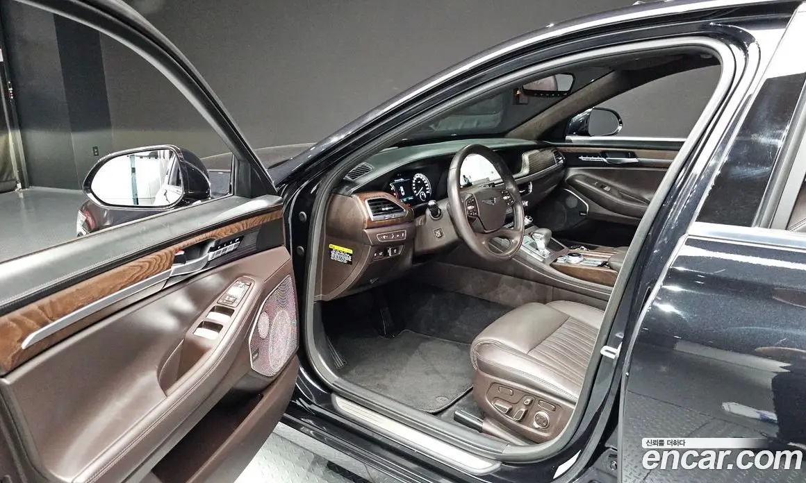 Genesis G90 2020 3.8 автомат (гидро), фото 12 Genesis G90 2020 3.8 автомат (гидро), фото 12