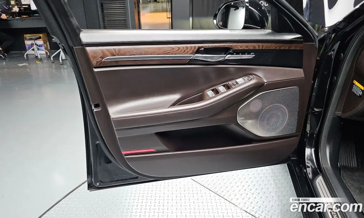 Genesis G90 2020 3.8 автомат (гидро), фото 13 Genesis G90 2020 3.8 автомат (гидро), фото 13