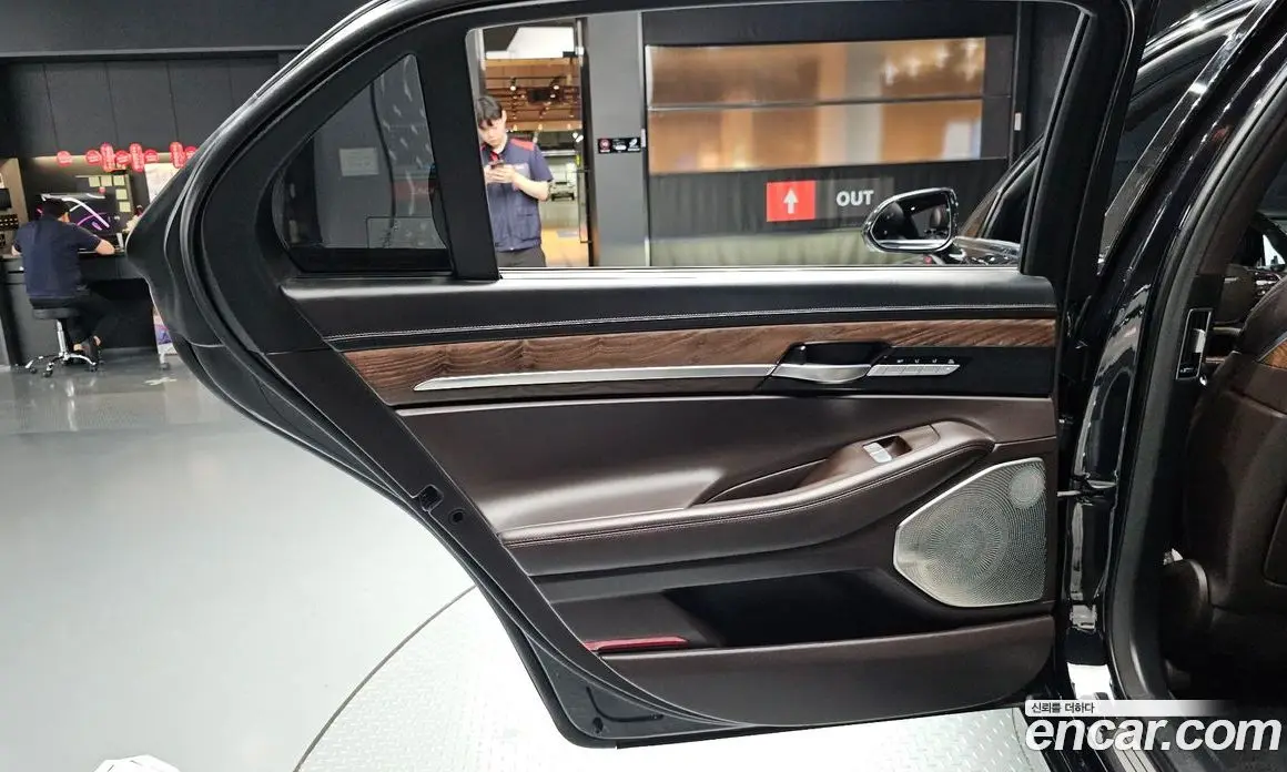 Genesis G90 2020 3.8 автомат (гидро), фото 14 Genesis G90 2020 3.8 автомат (гидро), фото 14