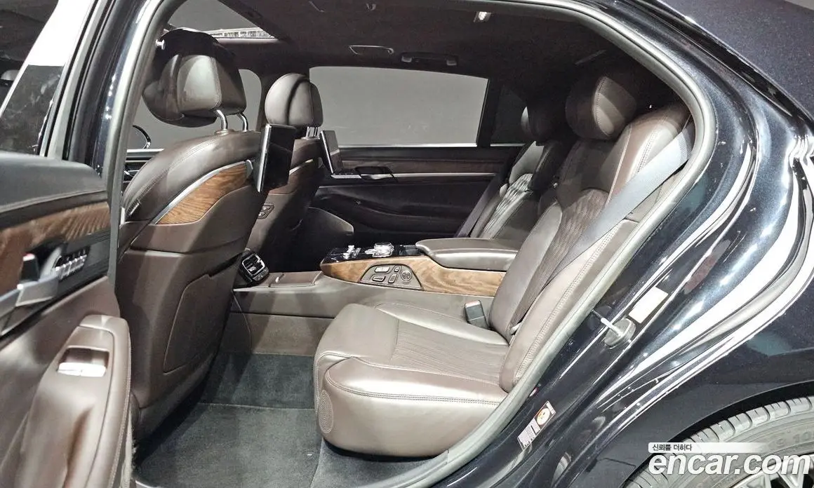 Genesis G90 2020 3.8 автомат (гидро), фото 15 Genesis G90 2020 3.8 автомат (гидро), фото 15