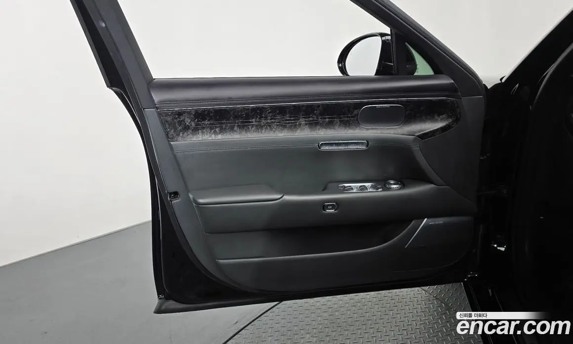 Genesis G90 2023 3.5 автомат (гидро), фото 14 Genesis G90 2023 3.5 автомат (гидро), фото 14