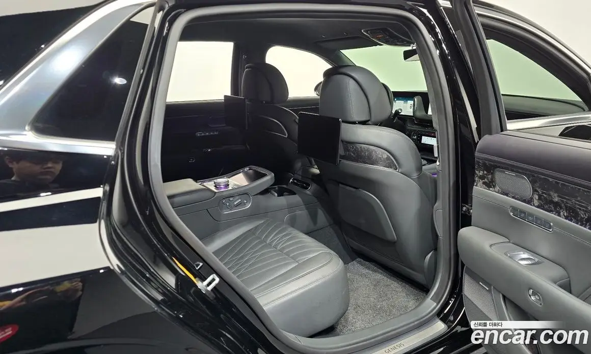 Genesis G90 2023 3.5 автомат (гидро), фото 17 Genesis G90 2023 3.5 автомат (гидро), фото 17
