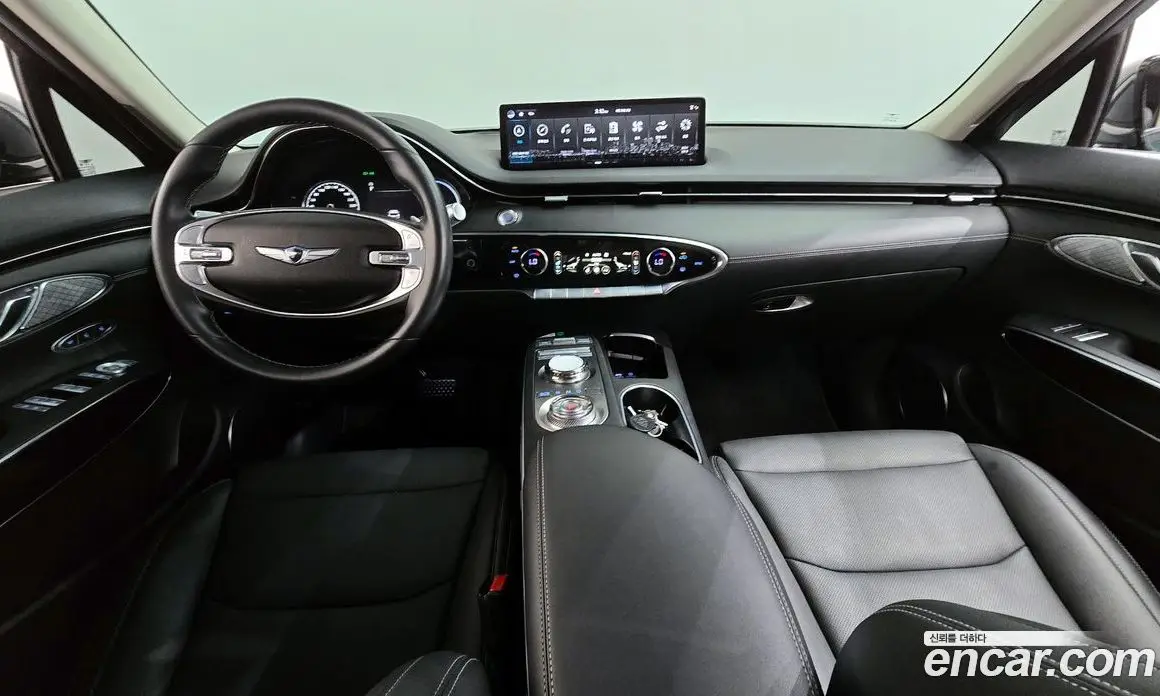 Genesis GV70 2021 2.5 автомат (гидро), фото 10 Genesis GV70 2021 2.5 автомат (гидро), фото 10