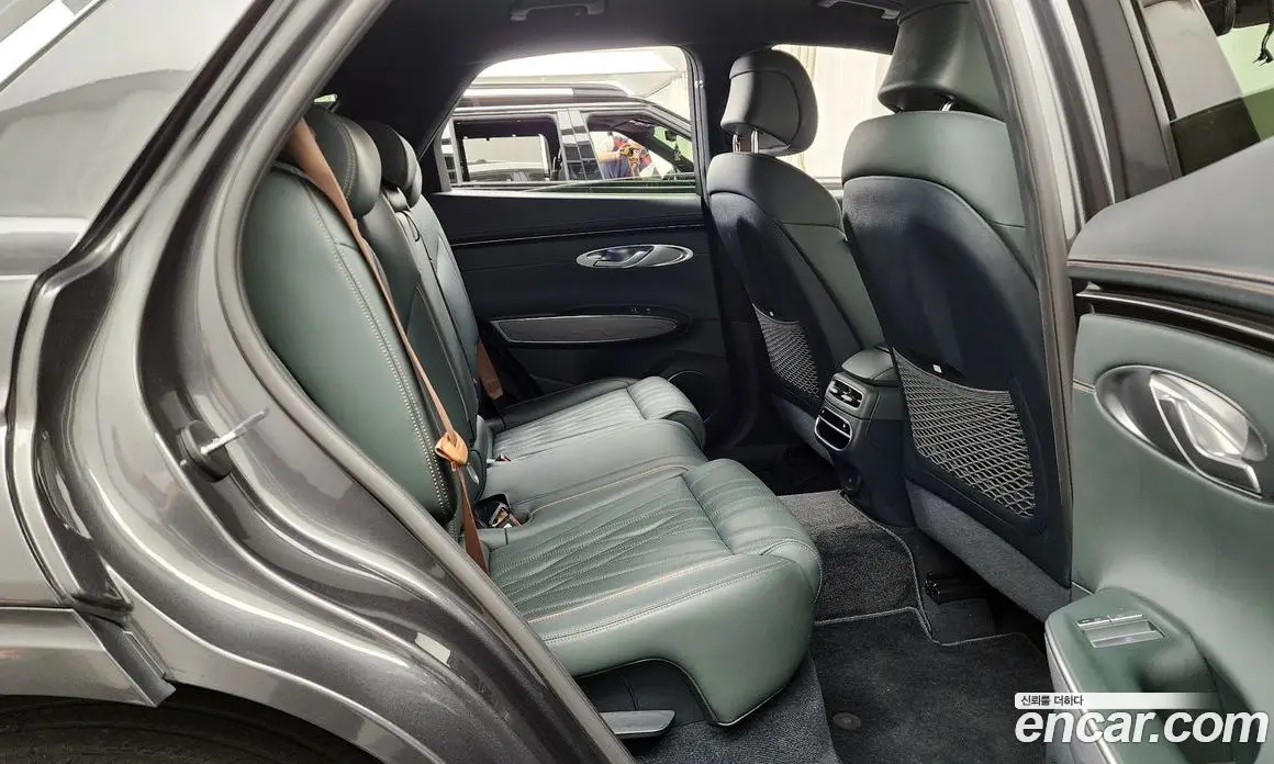 Genesis GV70 2021 2.5 автомат (гидро), фото 17