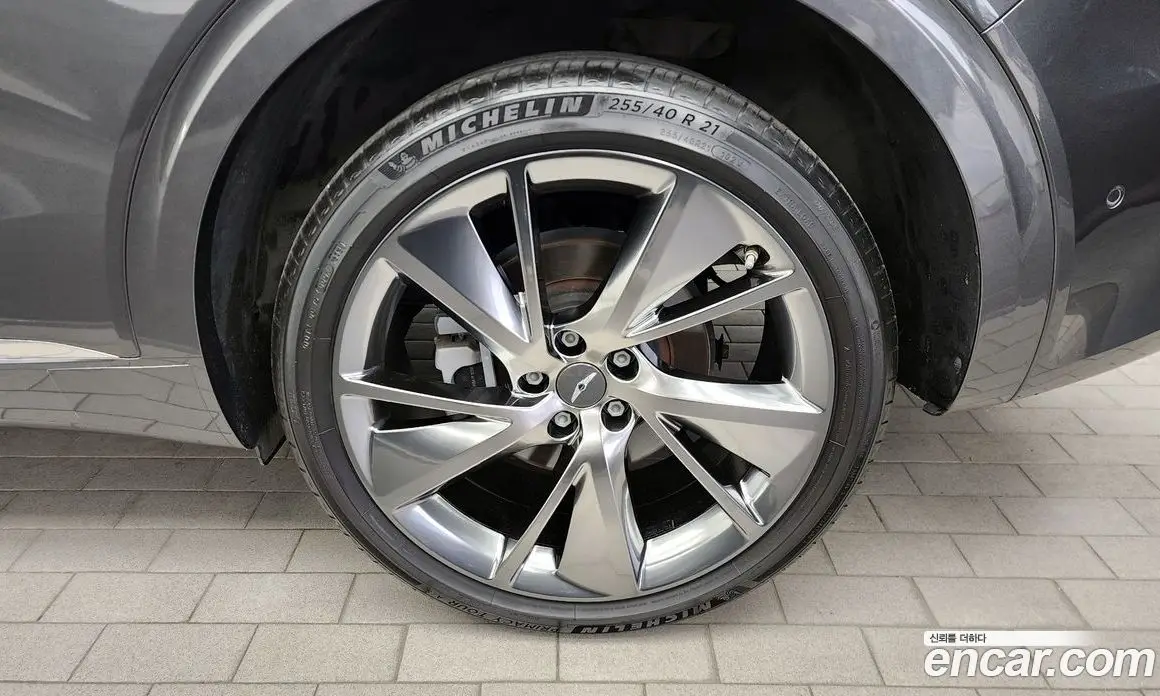 Genesis GV70 2021 2.5 автомат (гидро), фото 6