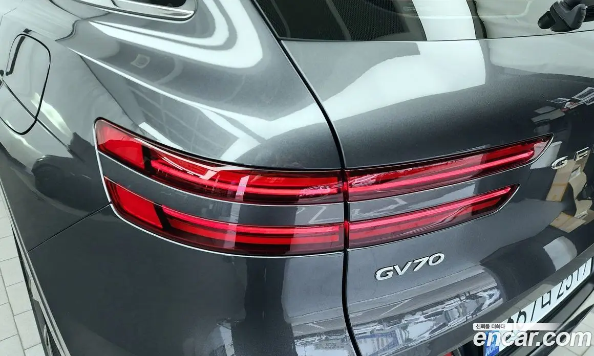 Genesis GV70 2021 2.5 автомат (гидро), фото 8
