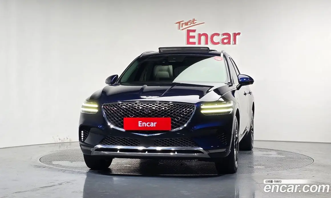 Genesis GV70 2021 2.5 автомат (гидро), фото 3 Genesis GV70 2021 2.5 автомат (гидро), фото 3