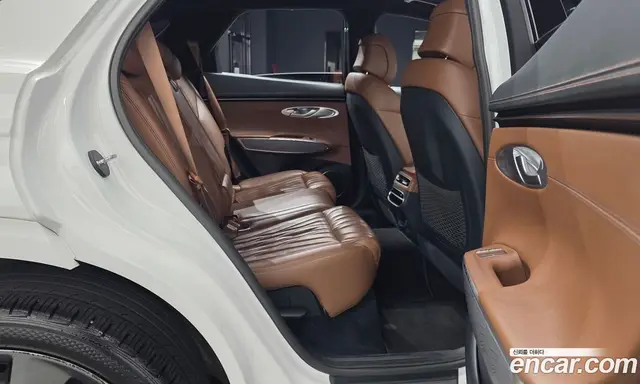 Genesis GV70 2021 2.5 автомат (гидро), миниатюра 12
