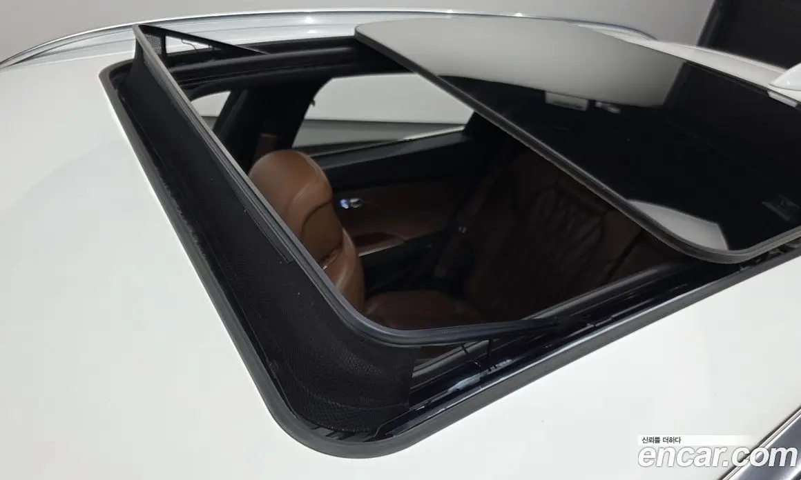 Genesis GV70 2021 2.5 автомат (гидро), фото 19 Genesis GV70 2021 2.5 автомат (гидро), фото 19