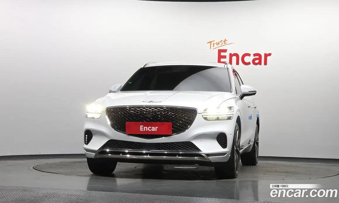 Genesis GV70 2021 2.5 автомат (гидро), фото 3 Genesis GV70 2021 2.5 автомат (гидро), фото 3