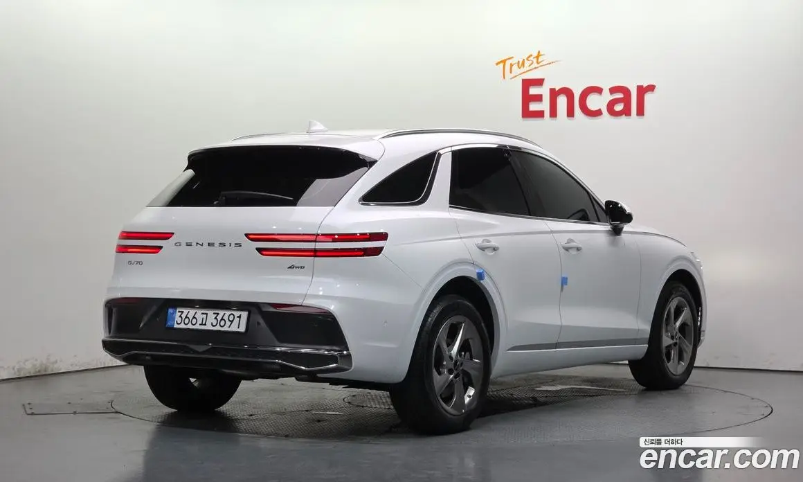 Genesis GV70 2025 2.5 автомат (гидро), фото 1 Genesis GV70 2025 2.5 автомат (гидро), фото 1