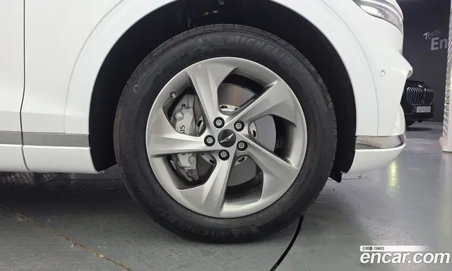Genesis GV70 2025 2.5 автомат (гидро), миниатюра 6 Genesis GV70 2025 2.5 автомат (гидро), миниатюра 6