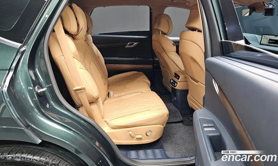 Genesis GV80 2023 2.5 автомат (гидро), фото 16 Genesis GV80 2023 2.5 автомат (гидро), фото 16