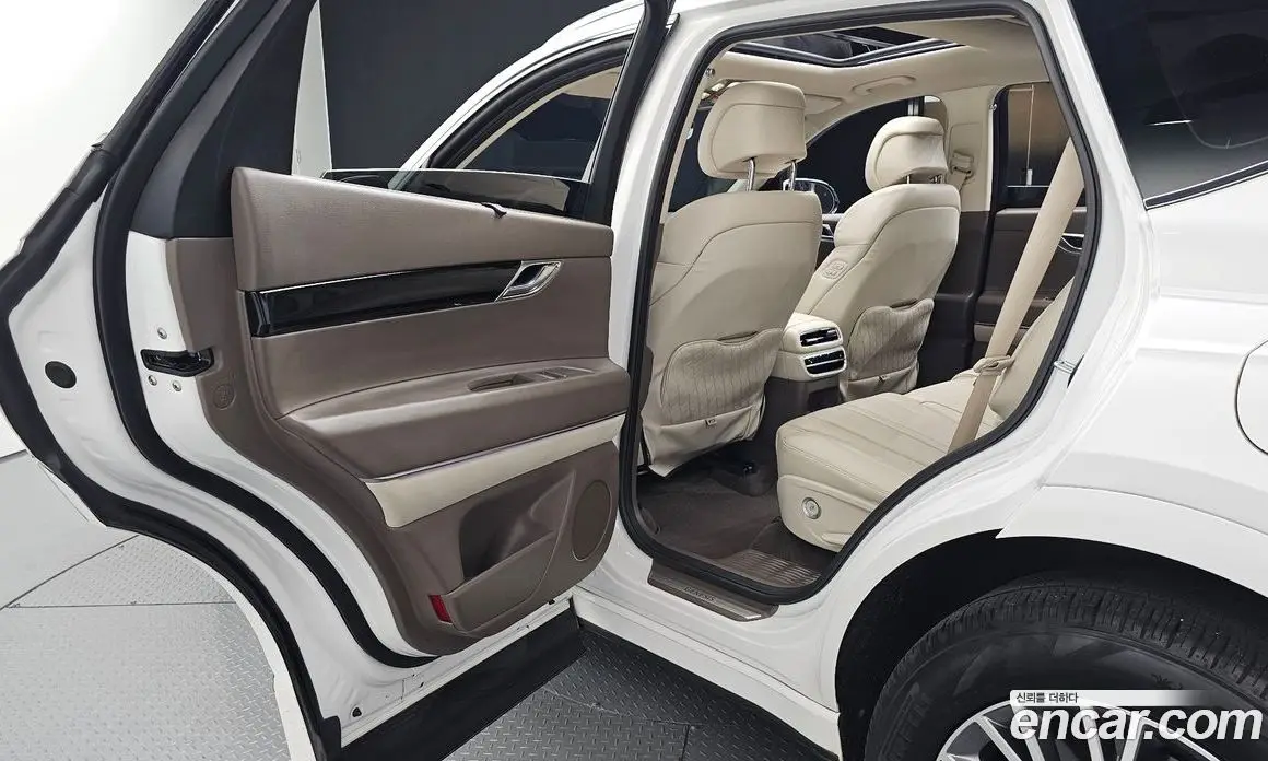 Genesis GV80 2023 3.0 автомат (гидро), фото 18