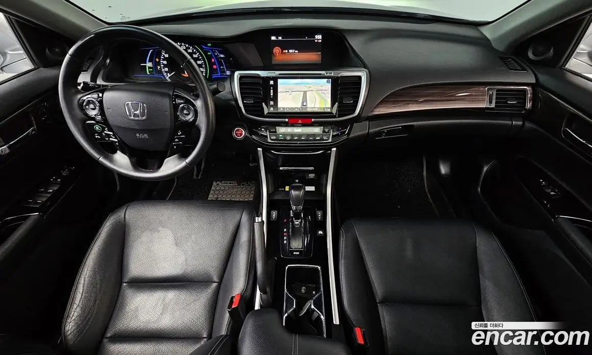 Honda Accord 2017 2.0 автомат (гидро), фото 10 Honda Accord 2017 2.0 автомат (гидро), фото 10