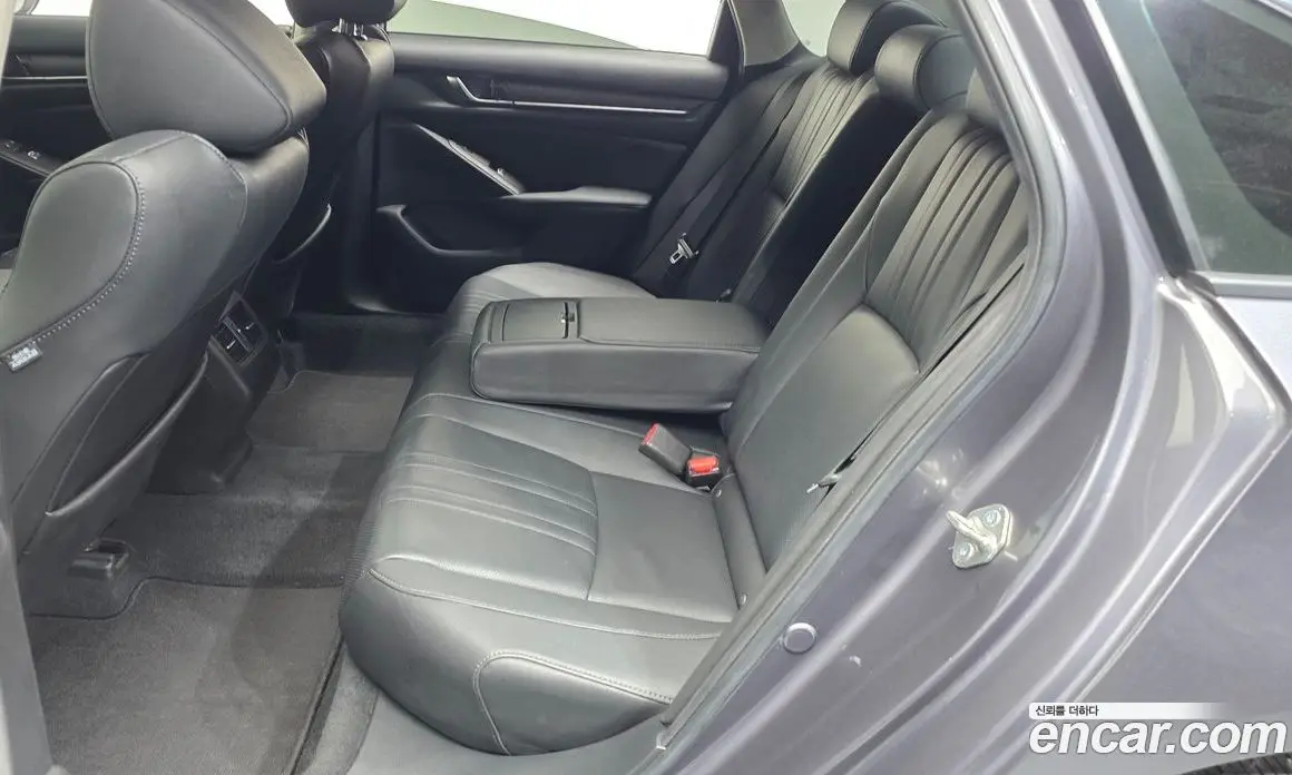 Honda Accord 2019 1.5 автомат (гидро), фото 18 Honda Accord 2019 1.5 автомат (гидро), фото 18