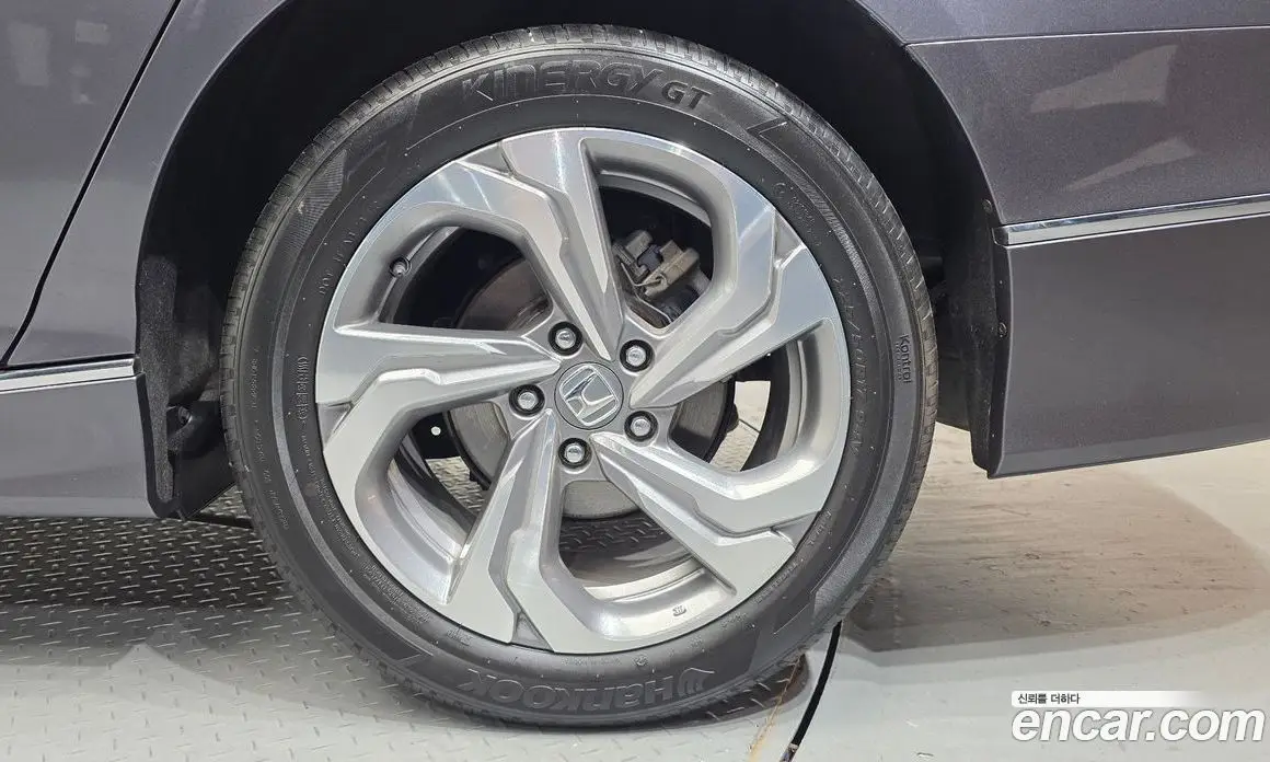Honda Accord 2019 1.5 автомат (гидро), фото 7 Honda Accord 2019 1.5 автомат (гидро), фото 7