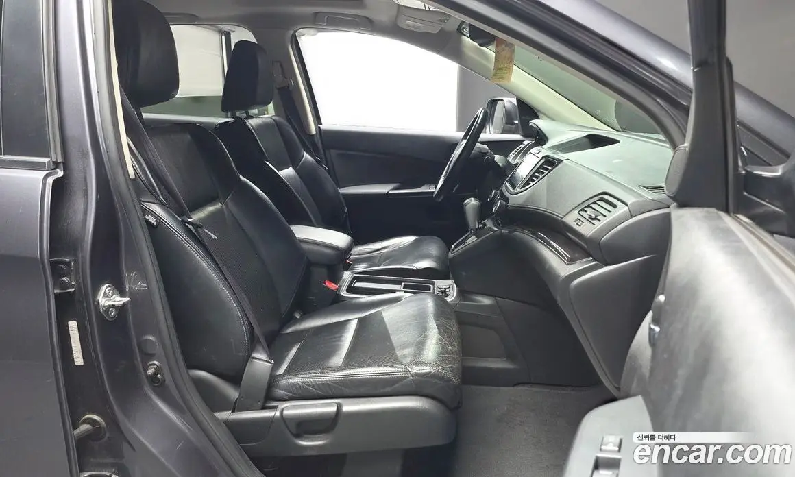 Honda CR-V 2016 2.4 автомат (гидро), фото 11 Honda CR-V 2016 2.4 автомат (гидро), фото 11
