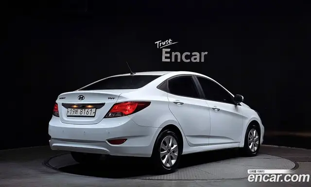 Hyundai Accent 2015 1.4 автомат (гидро), миниатюра 2 Hyundai Accent 2015 1.4 автомат (гидро), миниатюра 2