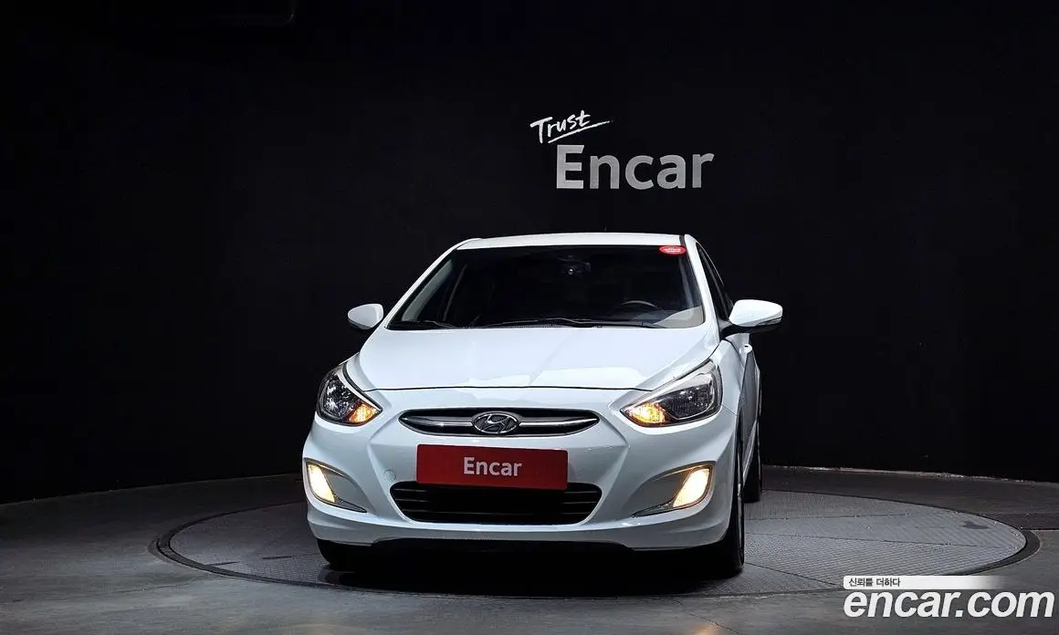 Hyundai Accent 2015 1.4 автомат (гидро), фото 3 Hyundai Accent 2015 1.4 автомат (гидро), фото 3