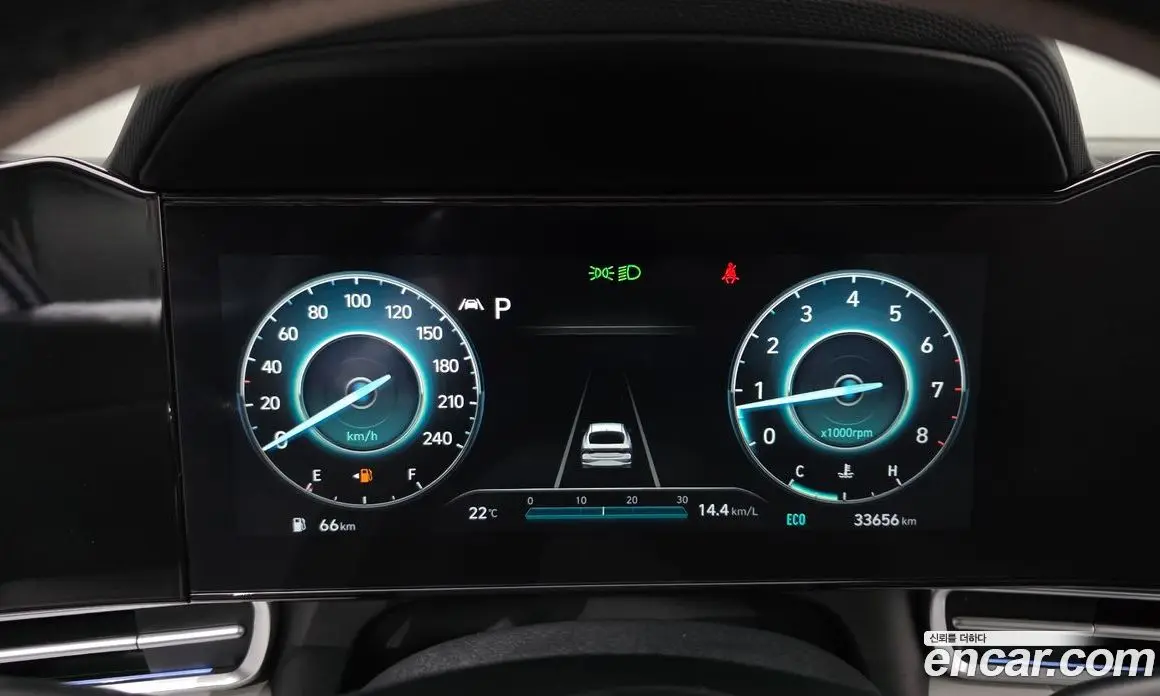 Hyundai Avante 2021 1.6 автомат (гидро), фото 11