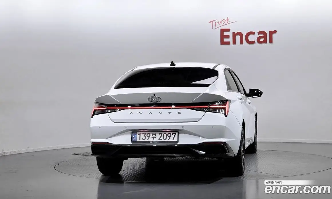 Hyundai Avante 2021 1.6 автомат (гидро), фото 4