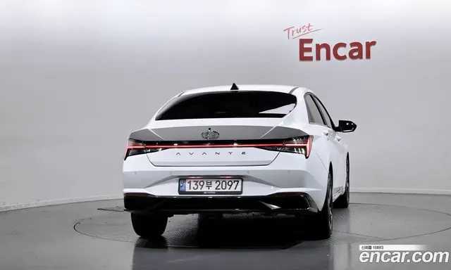 Hyundai Avante 2021 1.6 автомат (гидро), миниатюра 4