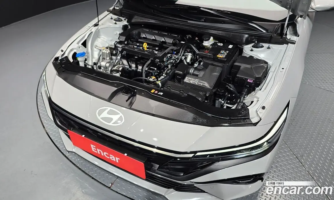 Hyundai Avante 2026 1.6 автомат (гидро), фото 6
