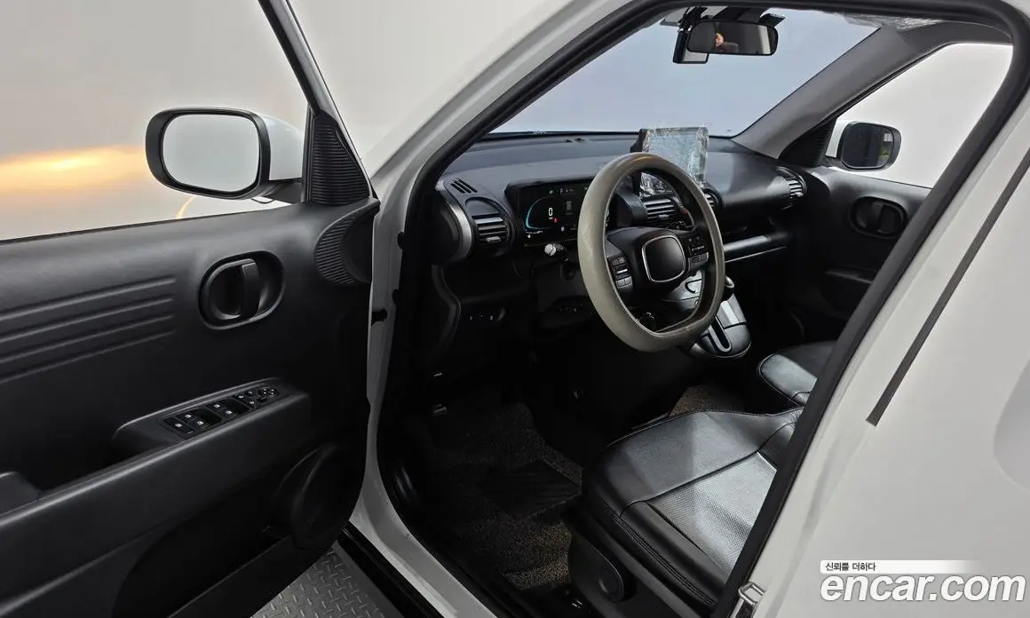 Hyundai Casper 2023 1.0 автомат (гидро), фото 13
