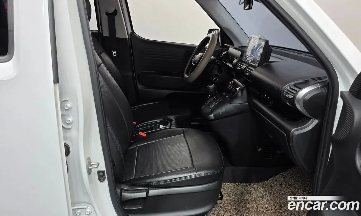 Hyundai Casper 2023 1.0 автомат (гидро), фото 16