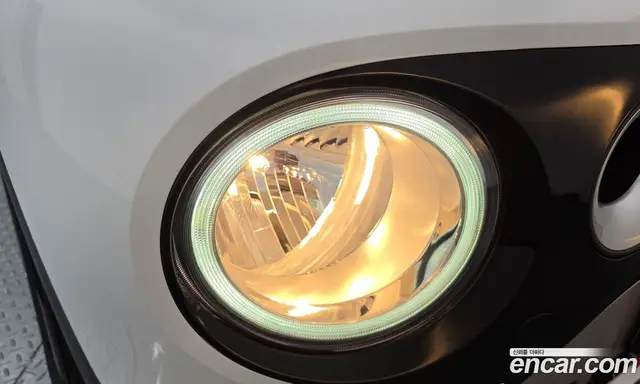 Hyundai Casper 2023 1.0 автомат (гидро), миниатюра 8