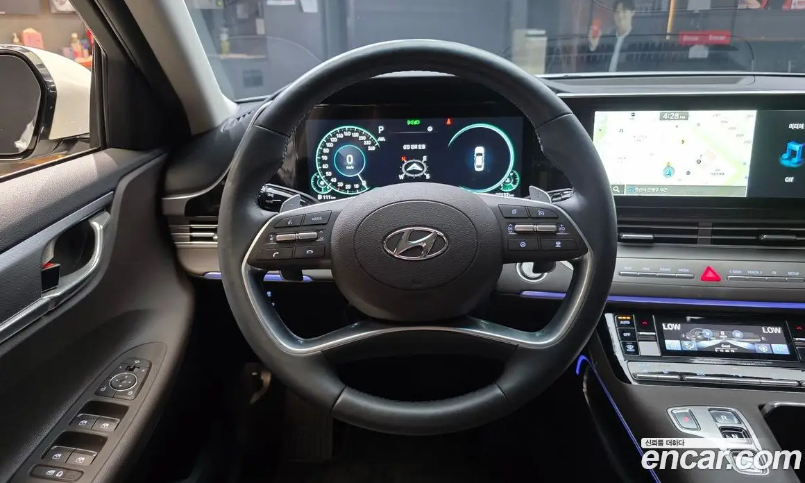 Hyundai Grandeur 2020 2.5 автомат (гидро), фото 18