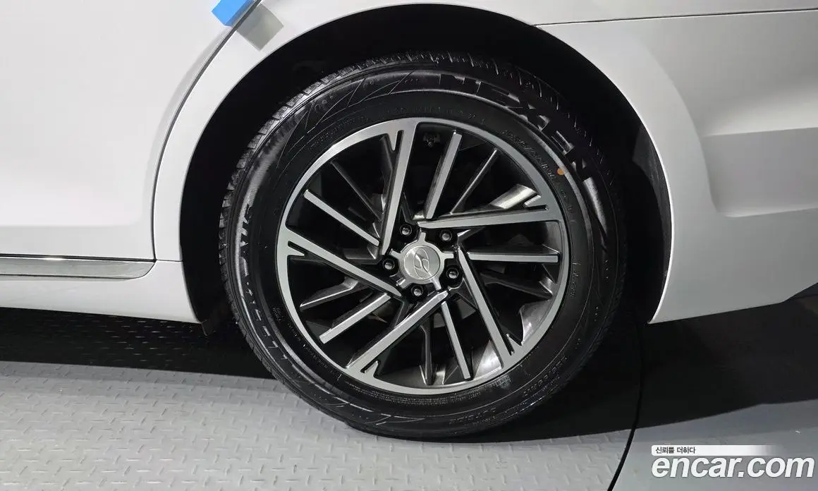 Hyundai Grandeur 2020 2.5 автомат (гидро), фото 7